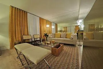 Hotel Laghetto Moinhos Porto Alegre 4*,
