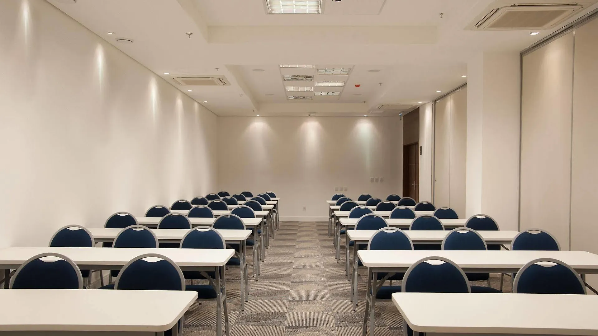 פורטו אלגרה Hotel Laghetto Moinhos ברזיל