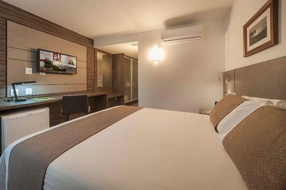 פורטו אלגרה Hotel Laghetto Moinhos ברזיל